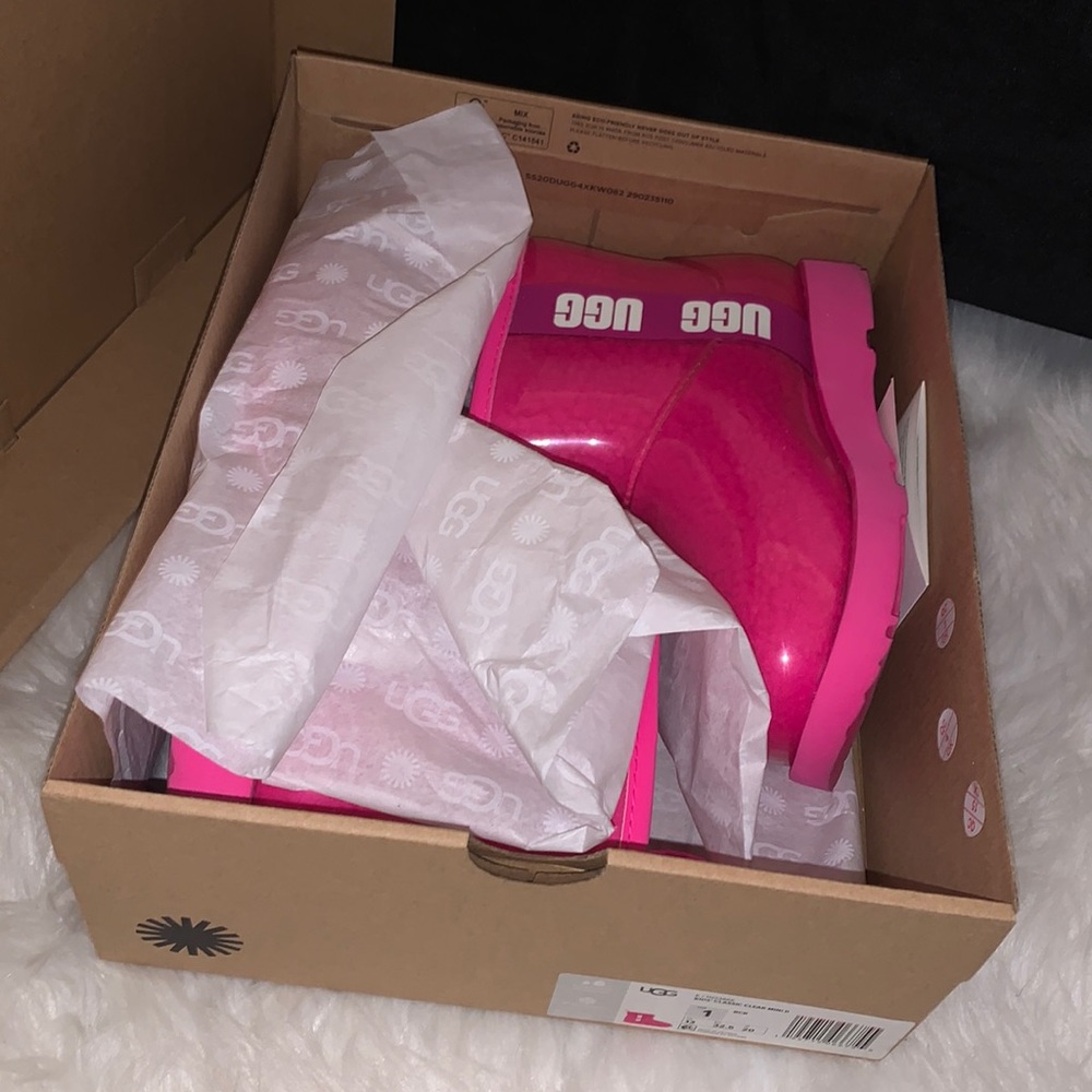 Big girl’s Ugg boots